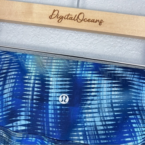 Lululemon Wunder Train High-Rise Tight 25" *Foil, Shapeshifter Flux Blue Multi 8 - Picture 5 of 8